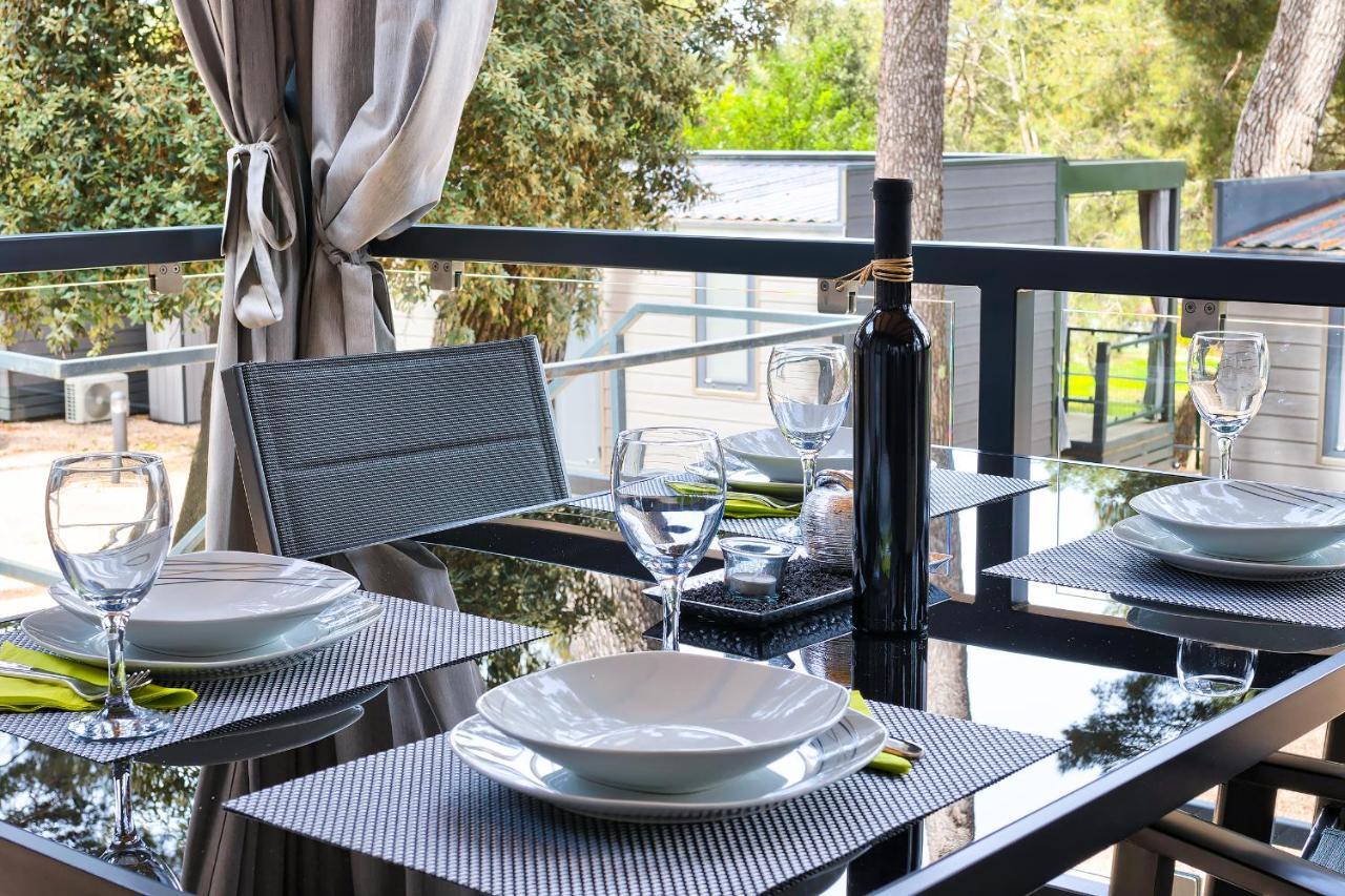 Total Escape Mobile Home Nera Camp Porton Biondi Rovinj Bagian luar foto